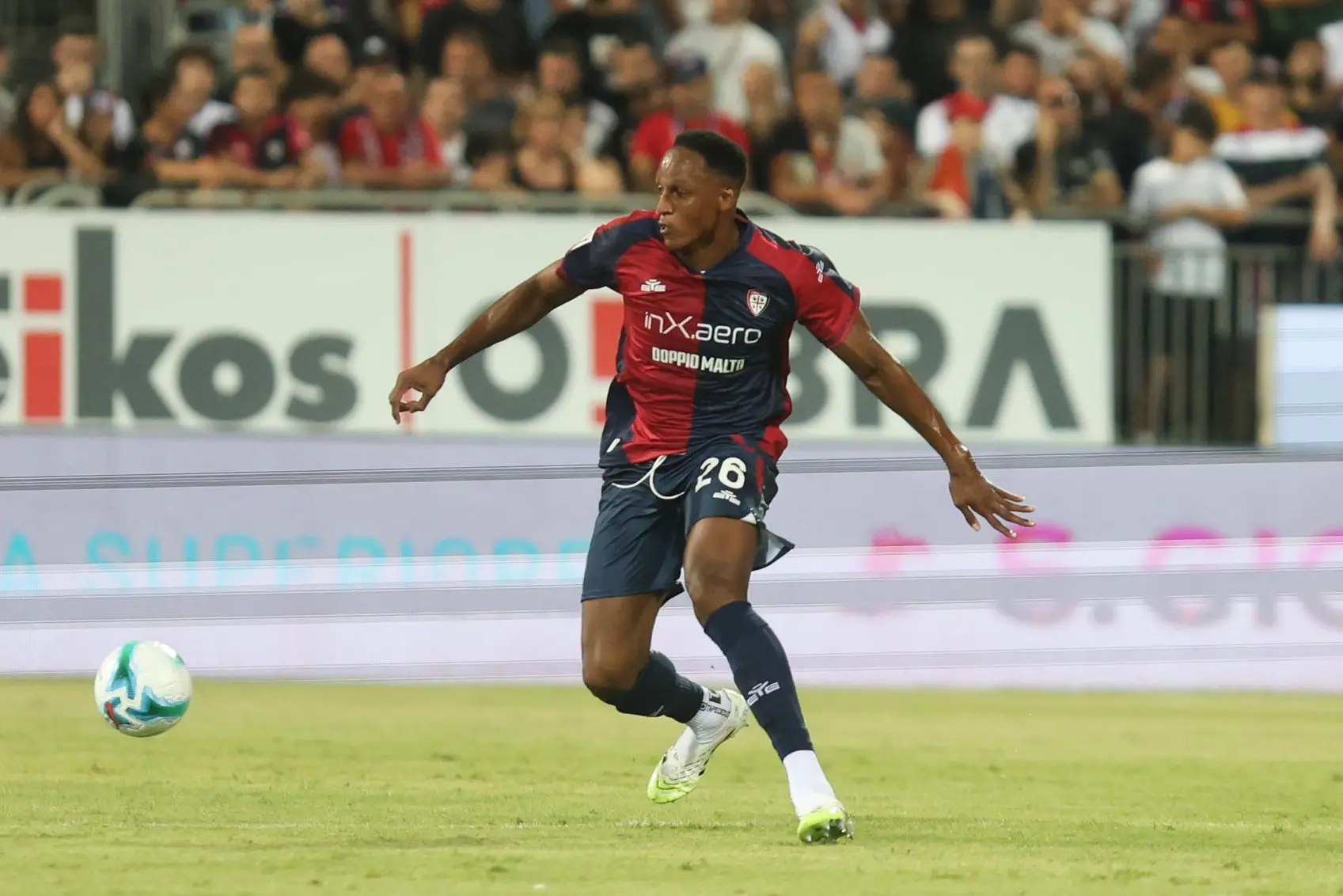 Yerry Mina, difensore del Cagliari (foto Fabio Murru)