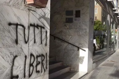 cagliari via alghero, attentato al magistrato de angelis - foto giuseppe ungari