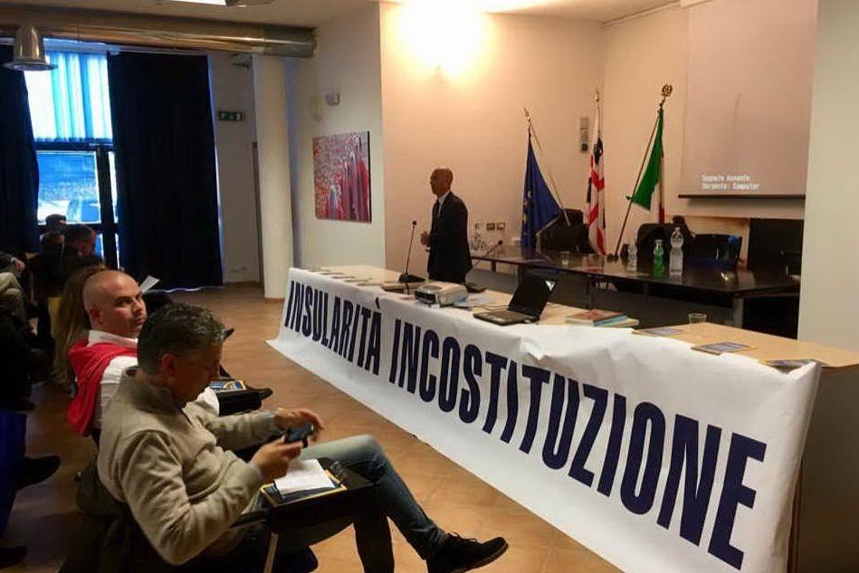 Insularità in Costituzione: la battaglia dei sindaci. Incontro a Cagliari