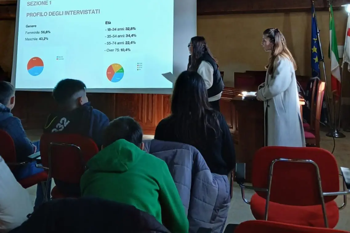 Un momento della presentazione del progetto del CEAS Parte Montis a Masullas (foto concessa)