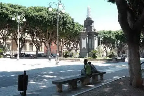 Piazza del Carmine (archivo L'Unione Sarda)