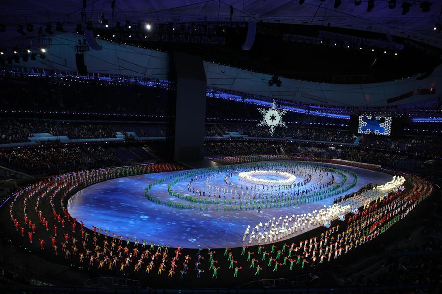 A Pechino si accende il braciere: via ai Giochi invernali