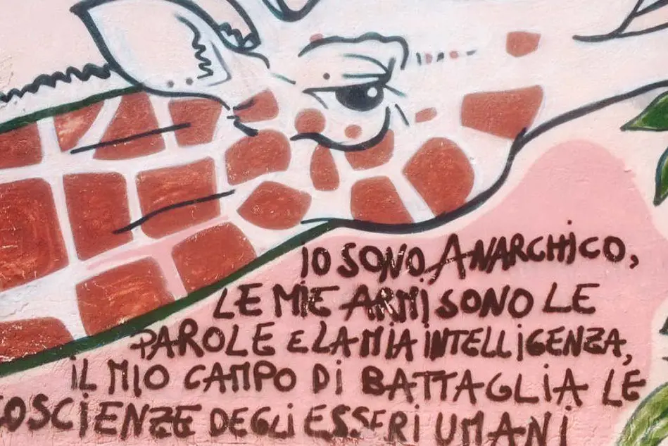 Un graffito a Cagliari