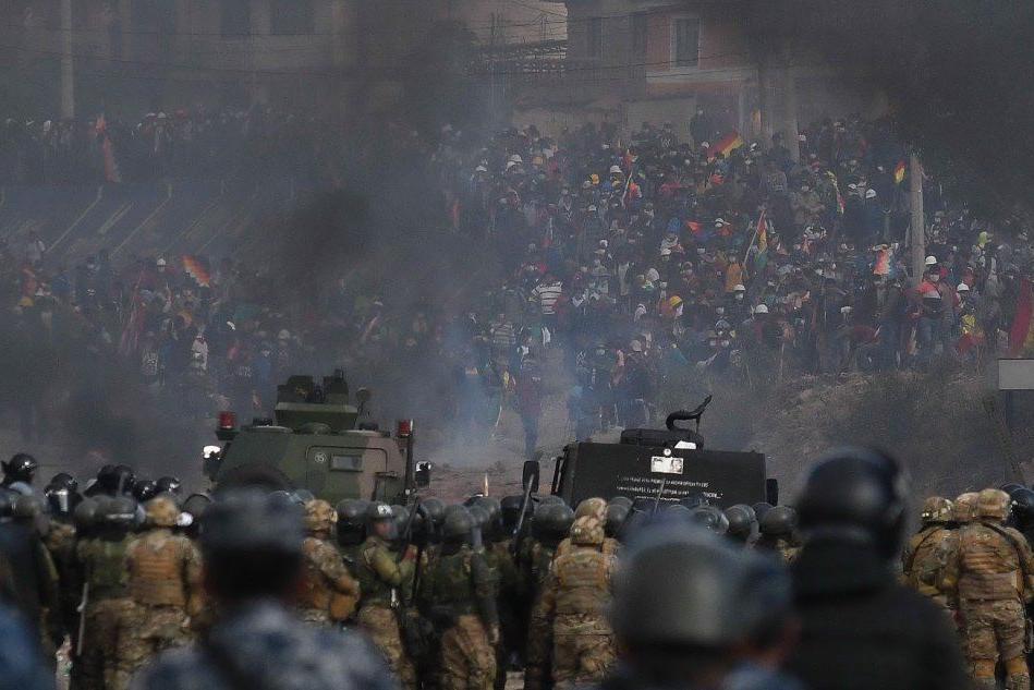 Guerriglia in Bolivia: dall'inizio delle proteste 23 morti