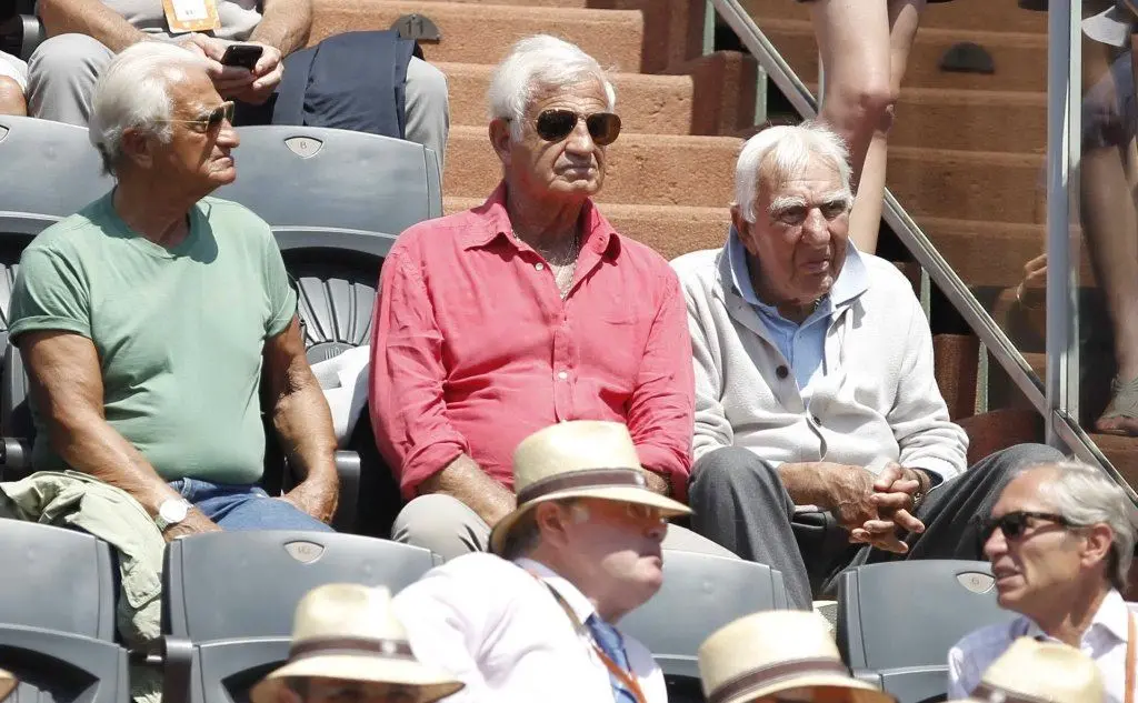 E qui spettatore in una recente edizione del Roland Garros (Ansa)