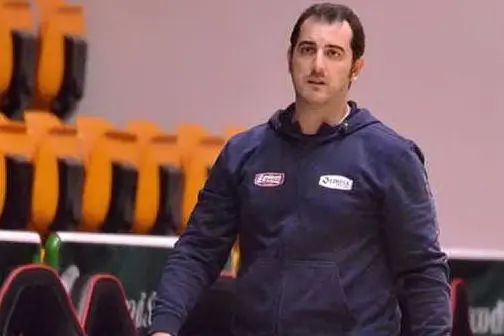 L'allenatore dell'Olimpia Federico Manca