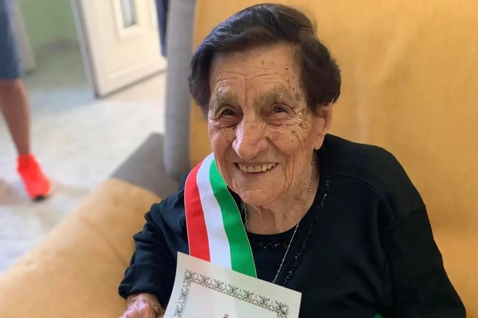 La centenaria Giovanna Casu (foto concessa)