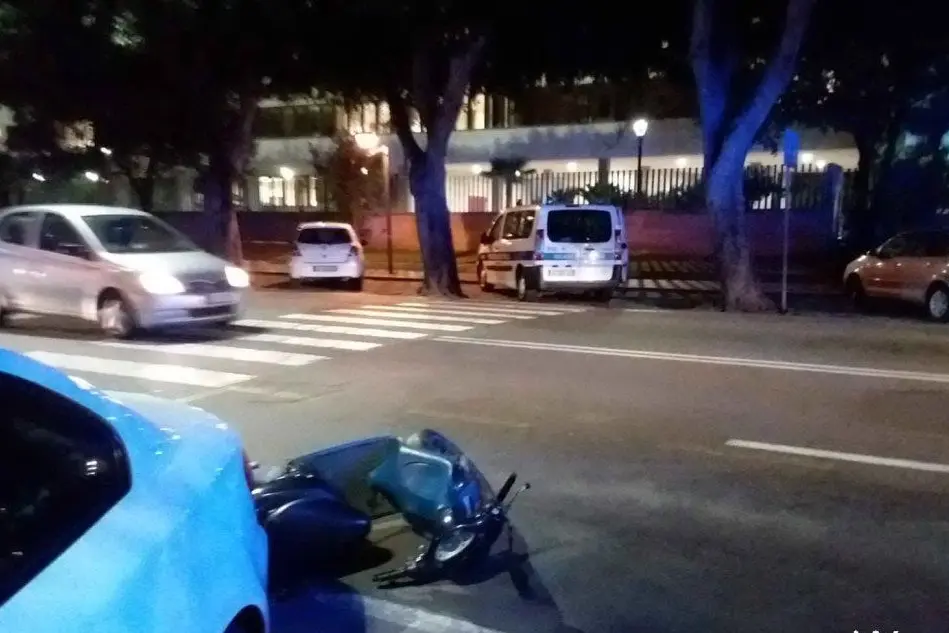 L'incidente in viale Trieste (foto polizia municipale di Cagliari)