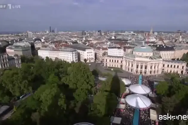 Tappeto turchese per la cerimonia di apertura dell'Eurovision a Vienna