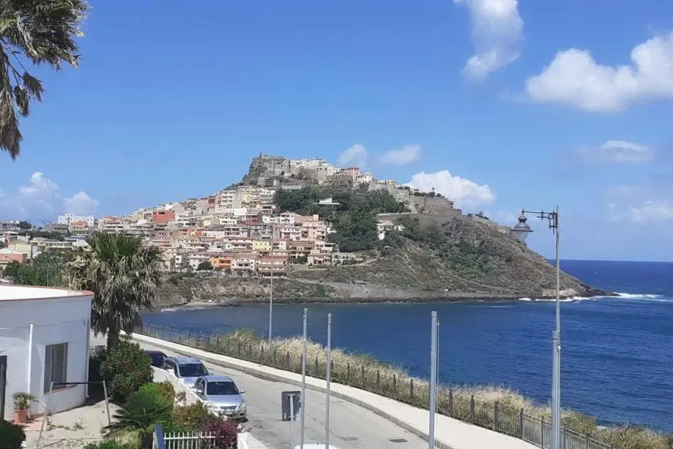 Castelsardo (L'Unione Sarda - Tellini)