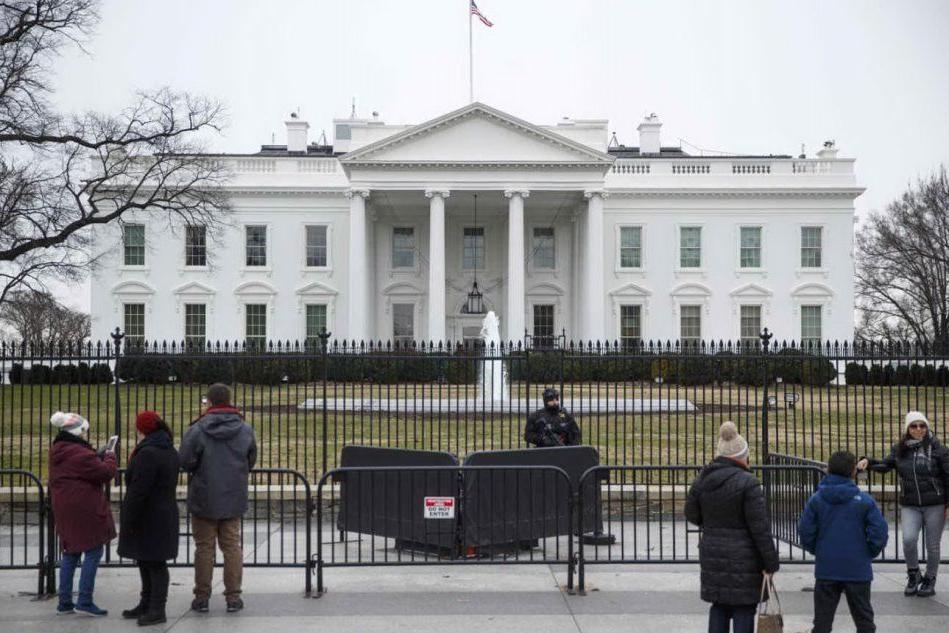 Pianificava attacchi alla Casa Bianca, arrestato un 21enne