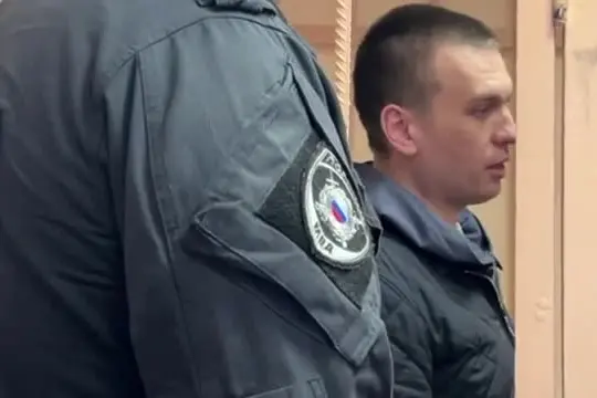 Russia, al via il processo al blogger che ha rinnegato Putin
