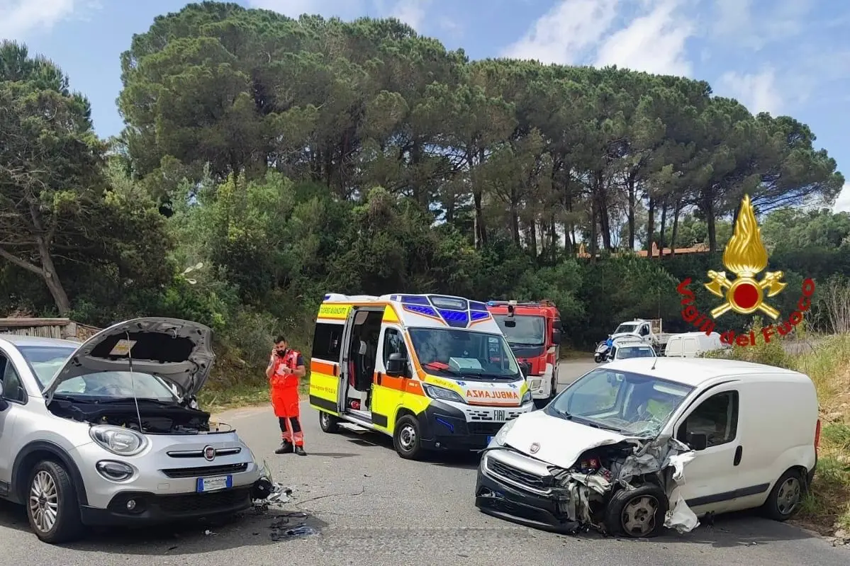 (foto vigili del fuoco)