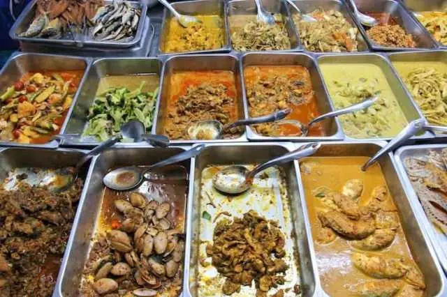 Cibo in un ristorante “all you can eat”