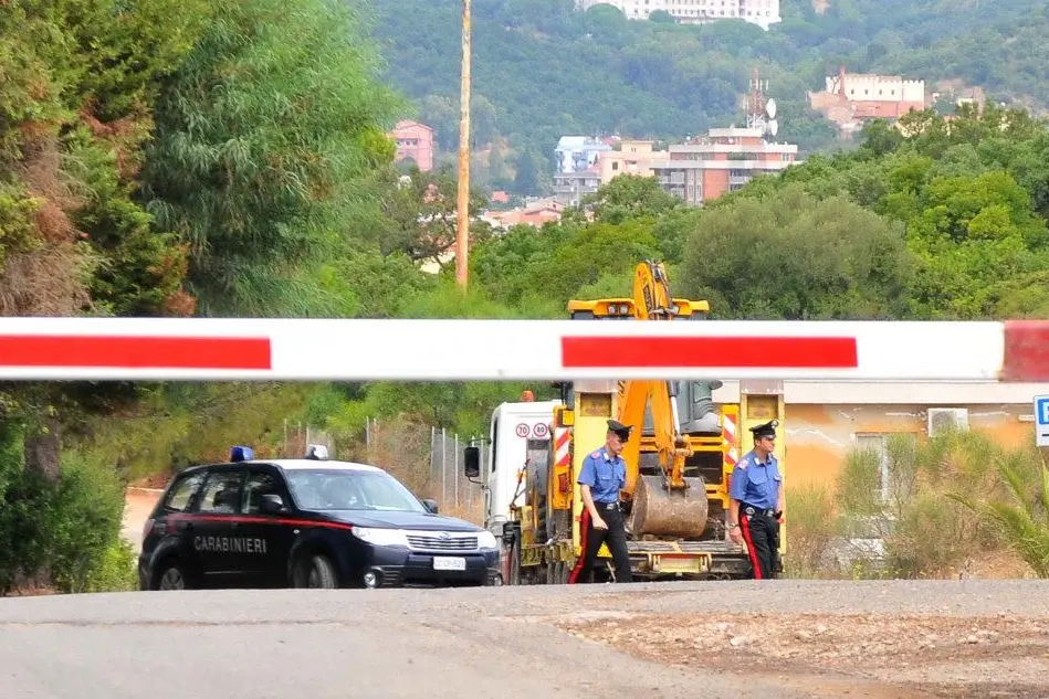 Il blitz dei carabinieri di ieri nella sede Igea di Campo Pisano (foto Angelo Cucca)