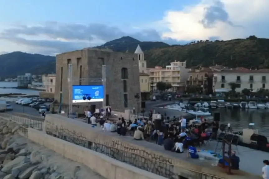 Ambiente, sindaco Pollica: progetto Bluera per valorizzazione mare