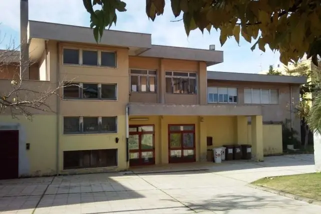 Scuola elementare Pigliaru a Porto Torres (foto Pala)