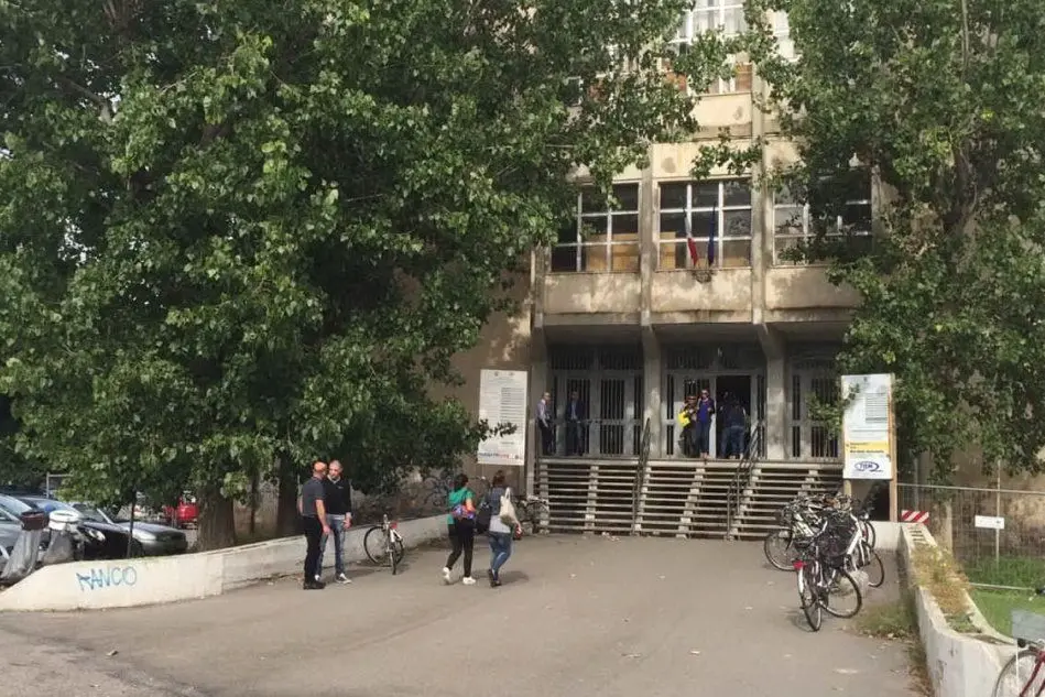 Il tribunale di Oristano (foto L'Unione Sarda - Pinna)