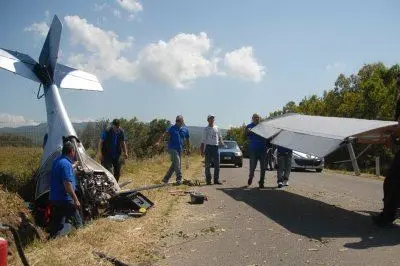 L'ultraleggero precipitato a Terralba (Alessandra Chergia)