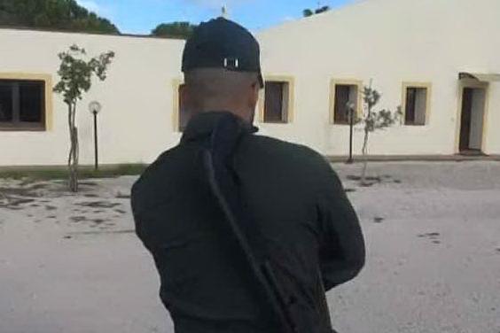 Barracelli con la pistola ad Alghero: c'è il via libera del ministero