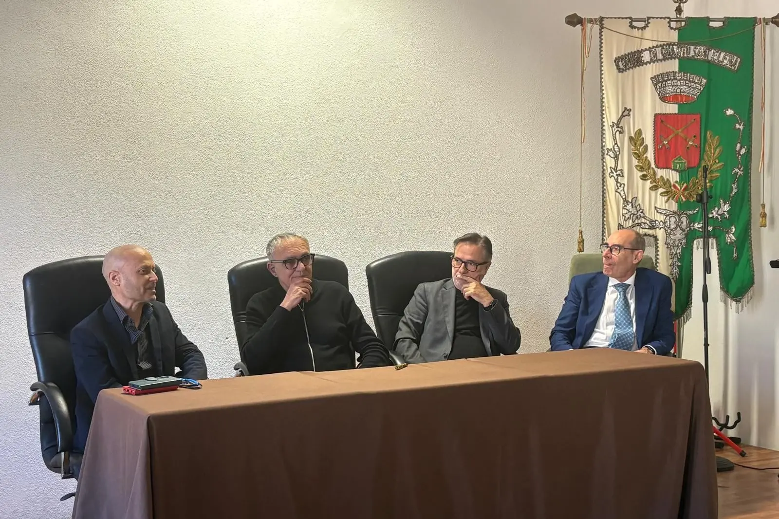 Firma della carta etica del turismo a Quartu (foto Serreli)