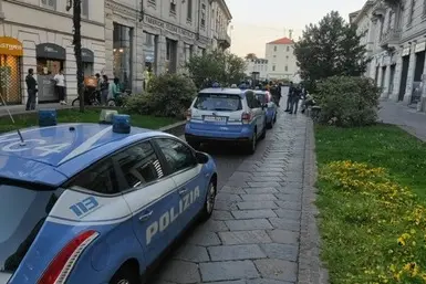 Polizia a Monza (Ansa)