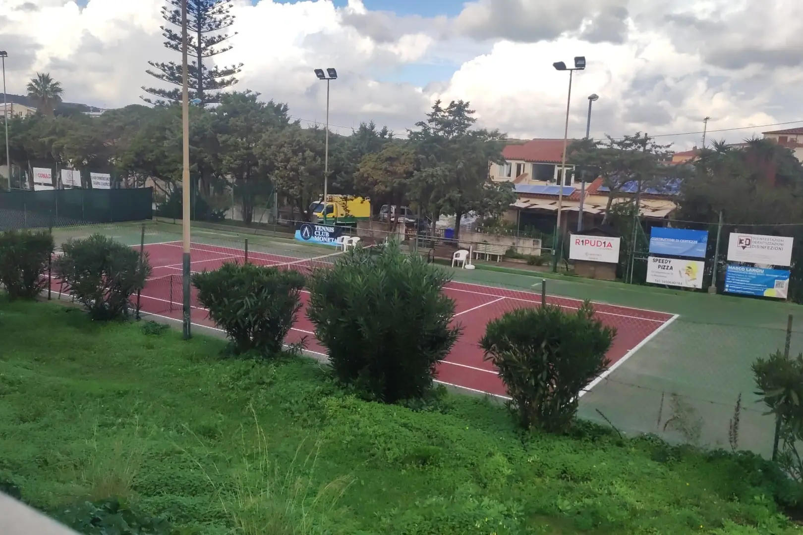 La Maddalena, campo da tennis Moneta