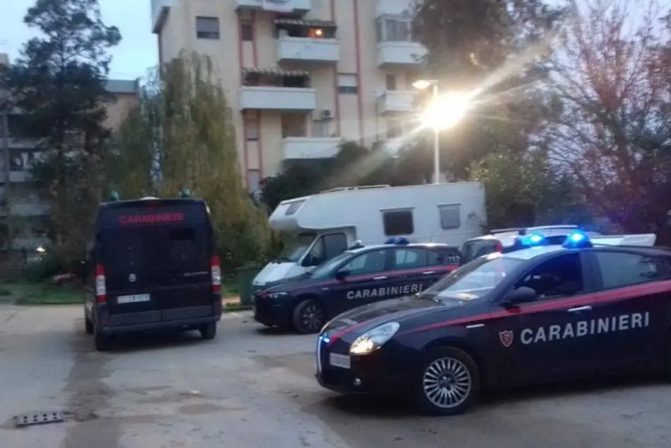 Un controllo dei militari (foto carabinieri)