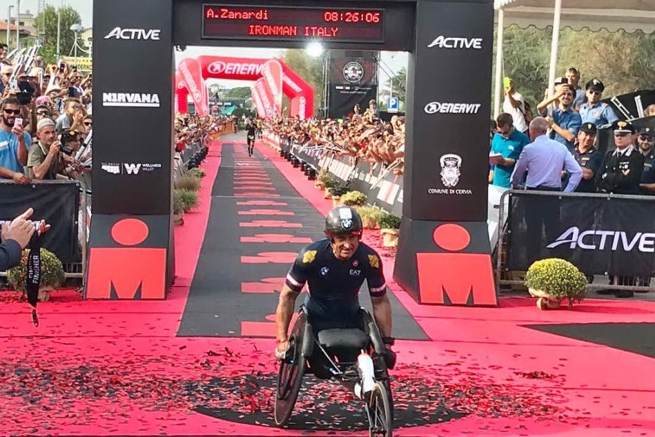 Altra impresa di Alex Zanardi: nuovo record del mondo nell'Ironman