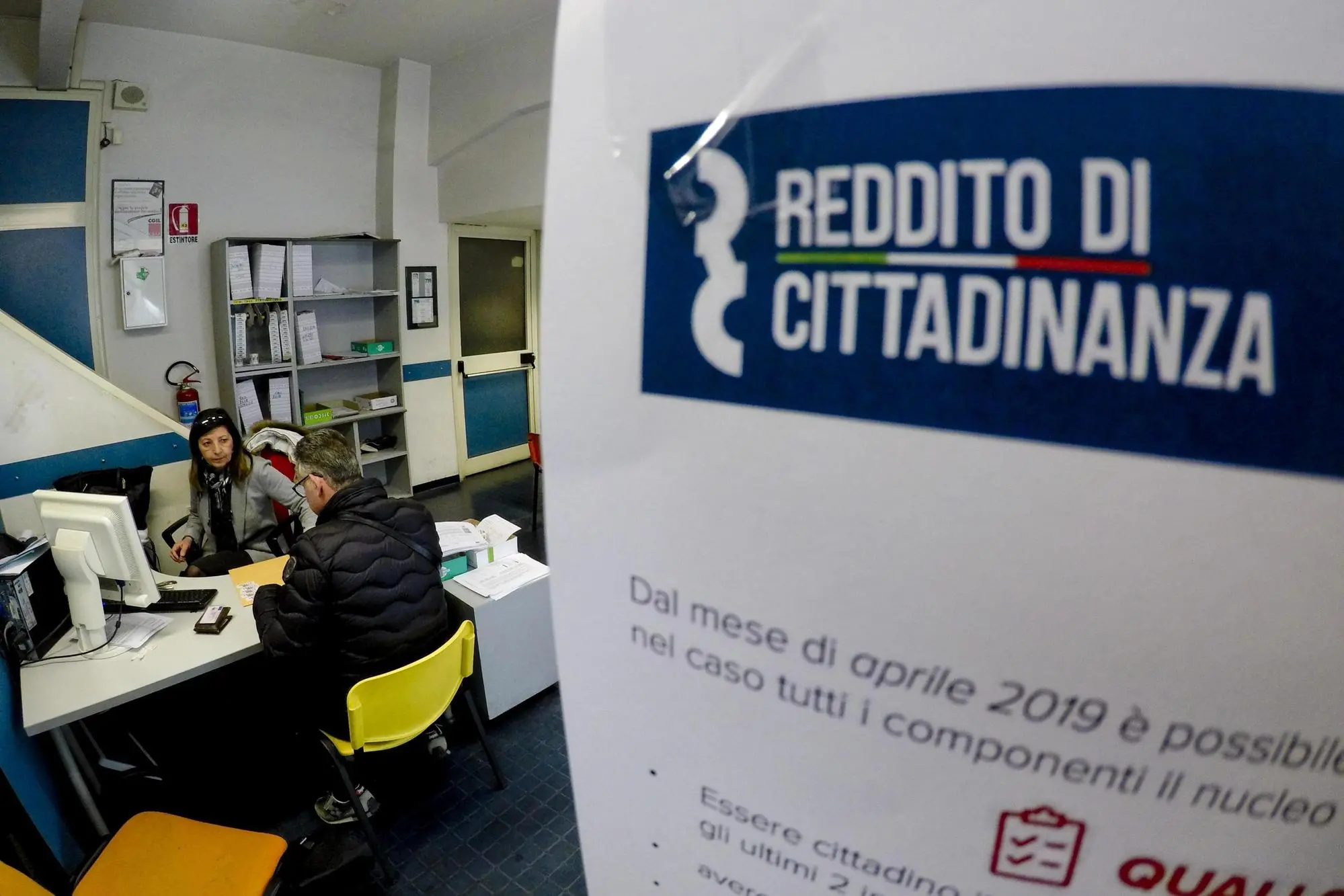 People attend to request for citizenship wage in a CGIL CAF (Centro Assistenza Fiscale - Fiscal Assistance Center) in Naples, Italy,06 March 2019. ANSA / CIRO FUSCO
