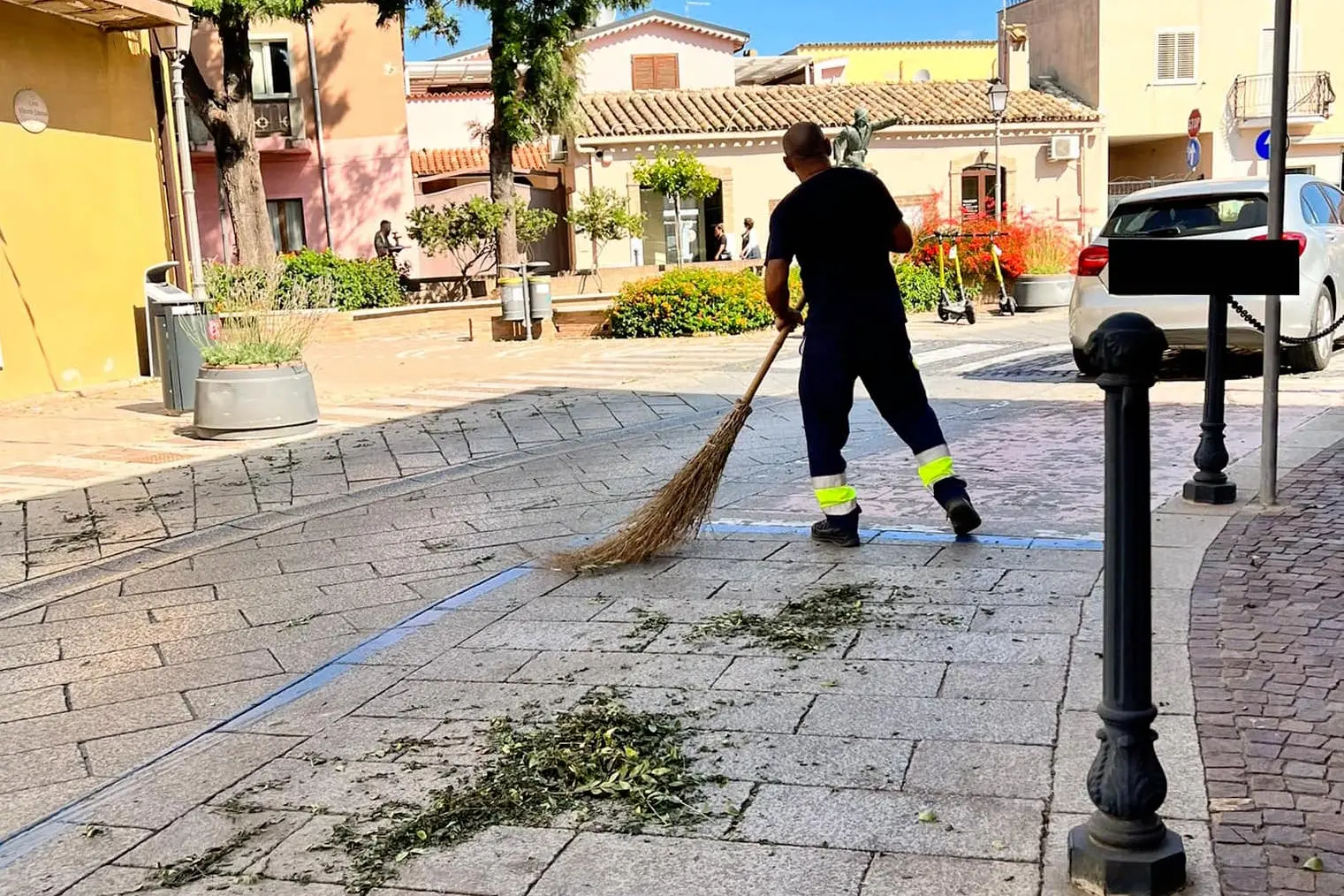 Pula, interventi sul verde pubblico cittadino (foto Murgana)