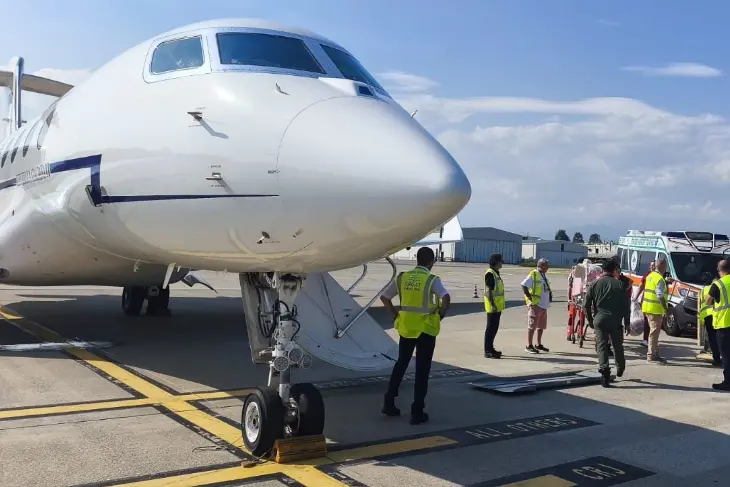 Un velivolo G-650 impegnato in un soccorso (foto Aeronautica Militare)