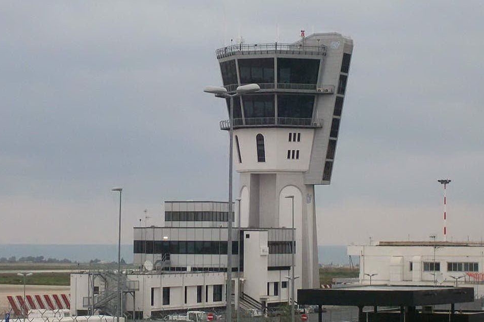 L'aeroporto di Bari (Wikipedia)