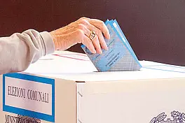 Foto LaPresse - Massimo Paolone 05/06/16 Bologna (Italia) Cronaca Elezioni Amministrative 2016 Elezione diretta del Sindaco e del Consiglio Comunale Nella foto: foto generiche del seggio elettorale, la scheda elettorale Photo LaPresse - Massimo Paolone 05 June 2016, BOLOGNA (ITALY) Local elections in 2016 Direct election of the Mayor and City Council In the pic: generic photo of polling station, the election ballot