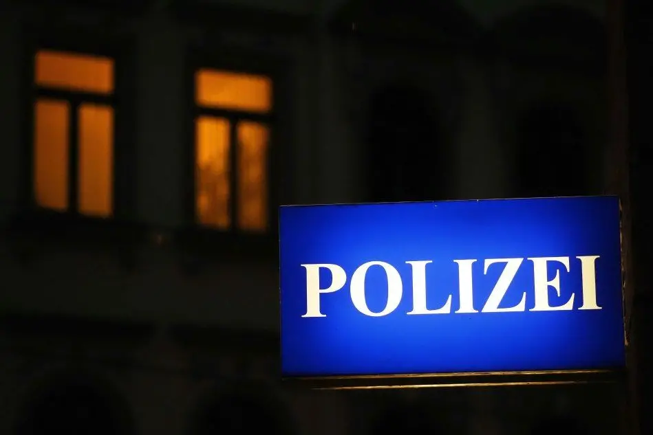 La polizia tedesca (foto Ansa)