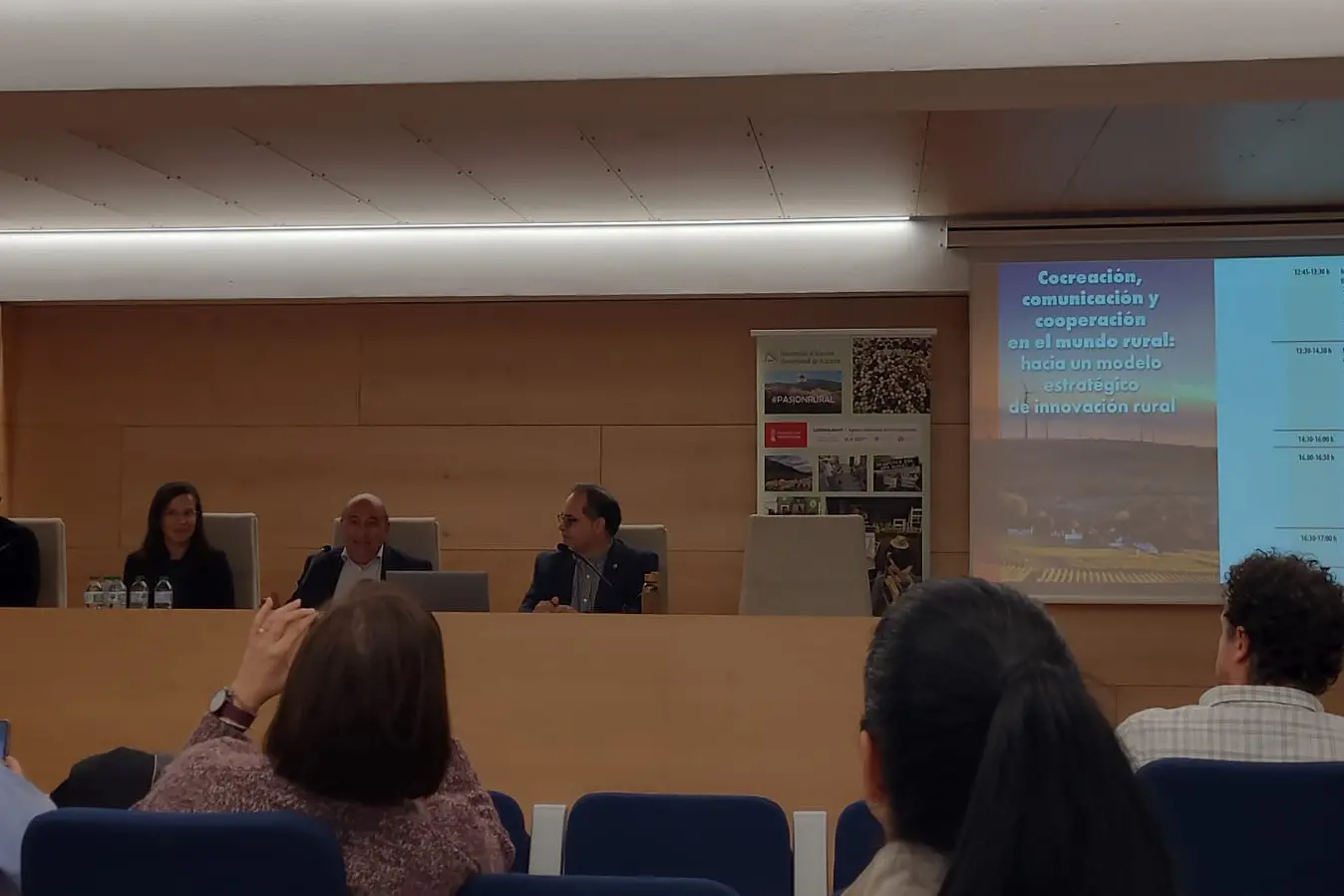 Immagine di un incontro del Gal Marmilla (foto concessa)