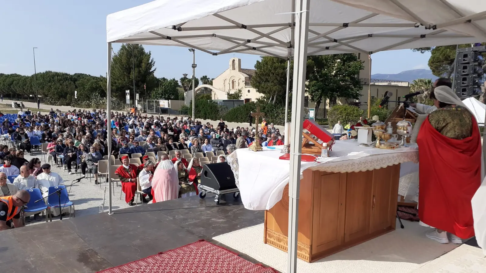 https://immagini.unionesarda.it/version/c:ZGRlM2MyYzQtN2EzMS00:YTczYjhhM2QtOThiZC00/image.webp?f=16:9