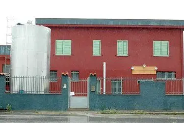 caseificio sotto sequestro a Guspini