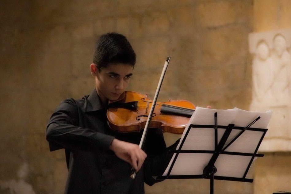Sanluri, il violinista Filippo Musiu: unico sardo nella JuniOrchestra