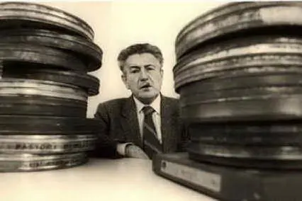 Il regista Fiorenzo Serra