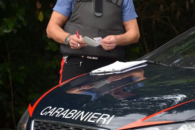 (foto carabinieri)