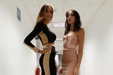 Viktorija e Virginia Mihajlovic negli studi Mediaset (foto Instagram)