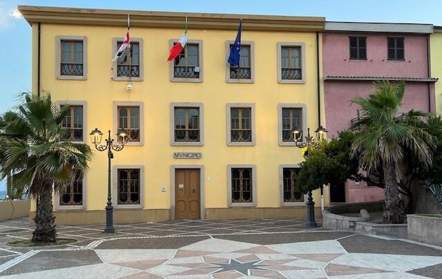 Sindaco contestato in Consiglio