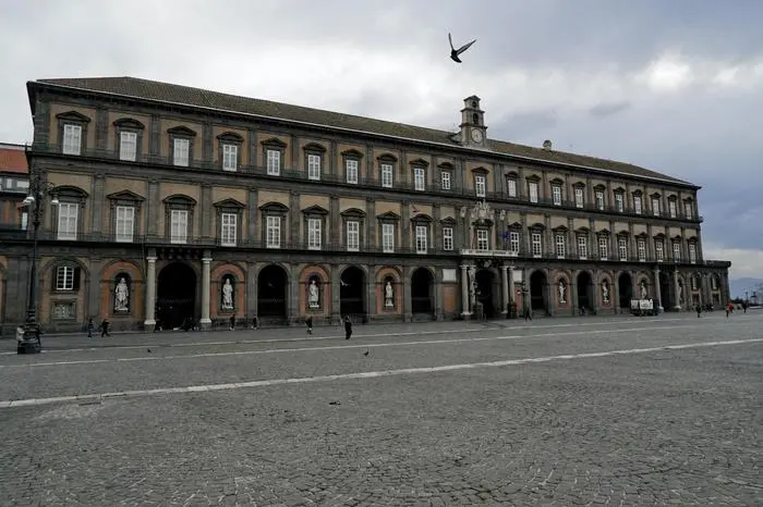 Palazzo Reale a Napoli (foto Ansa)