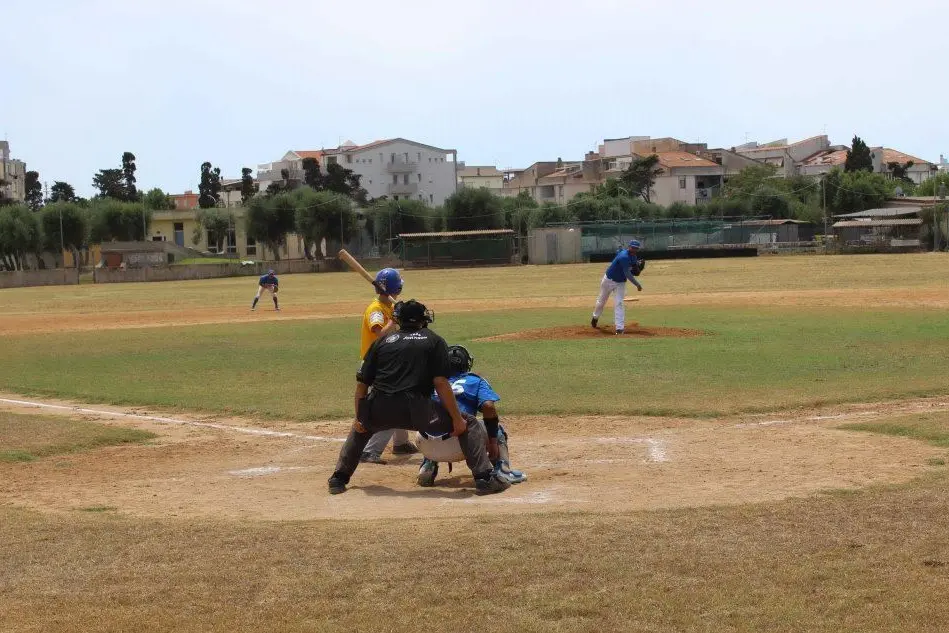 Una partita di baseball della Catalana ad Alghero (L'Unione Sarda - Chessa)