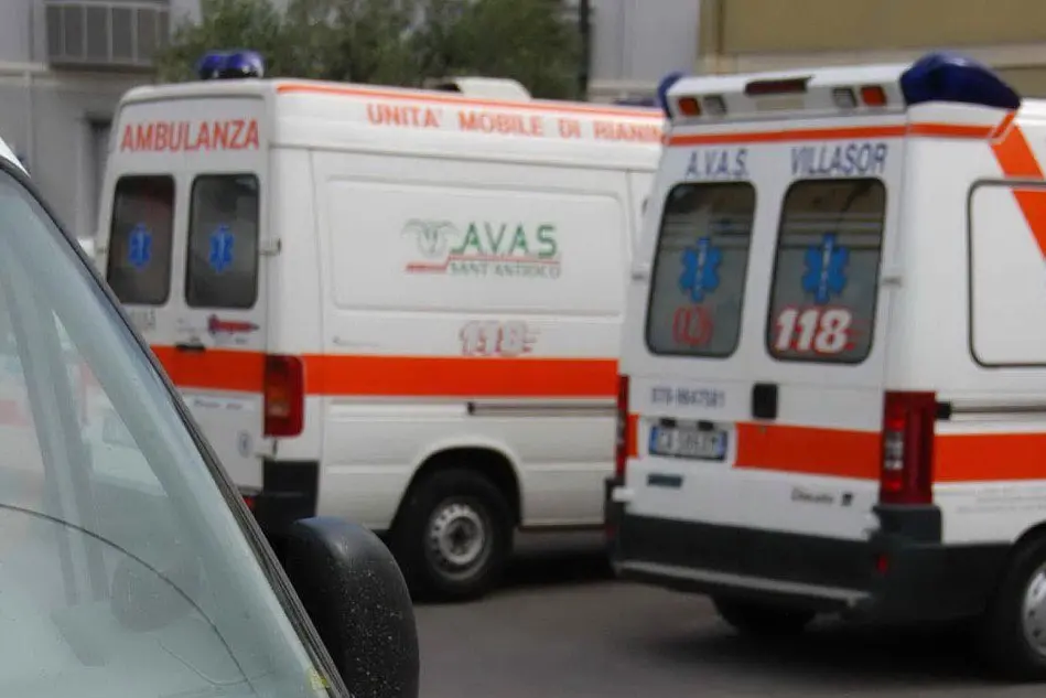 Ambulanze del 118 (Foto d'archivio)