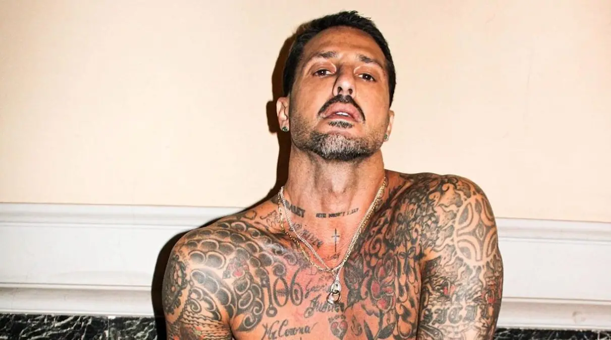 Trouble again for Fabrizio Corona: he violates probation and drives without  a license - LUnione Sarda English