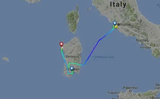 L'aereo dirottato ad Alghero e poi ripartito alla volta di Cagliari