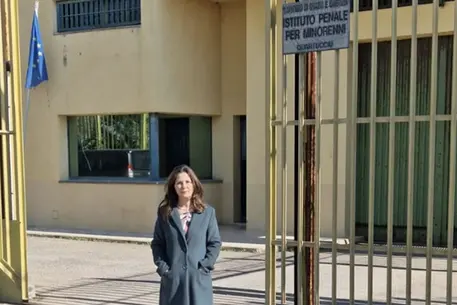 Irene testa Davanti al carcere di Quartucciu (Ansa)