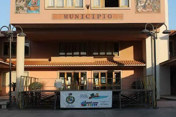 Valledoria, consiglieri dimissionari: decade il sindaco Paolo Spezziga